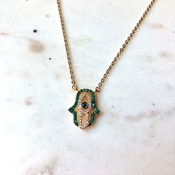 Green Hamsa Necklace - Picture 4 of 4